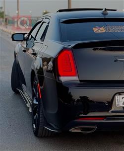 کرایسلەر 300